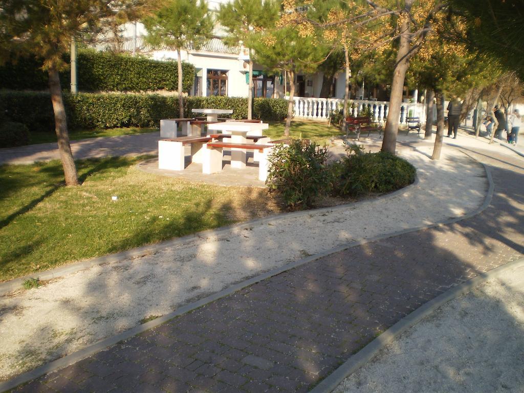 Apartments Kanajet Kastela Exterior photo