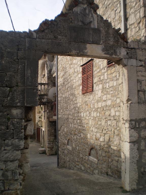 Apartments Kanajet Kastela Exterior photo